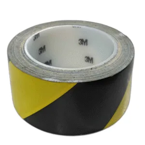 CINTA DE SEGURIDAD 2" NEGRO/AMARILLO ## 5702 ## 3M