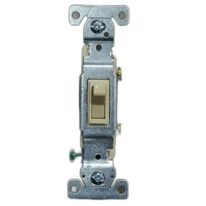 INTERRUPTOR SENCILLO 1 VIA MARFIL 15A 120V ## 1301-7V ## EATON