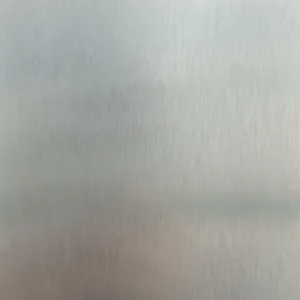 LAMINADO DECORATIVO ALUMINIO 1,22 x 2,44m ## 9031-33 ## GREENLAM (FORMICA)