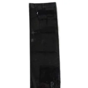 CANTO PVC NEGRO ALTO BRILLO 22mm X 1m ## C004 ## GREENLAM