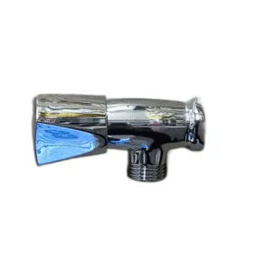 LLAVE DE ARRESTO 1/2" x 1/2" CROMADA TRIANGULAR ## L163 ## FAGUAX