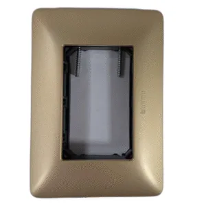 MATIX PLACA 3 MÓD. ORO SATIN C/S  ## AM5803MGL ## BTICINO