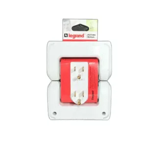 ROTOMA MULTIPLE TOMACORRIENTE DUPLEX 2P+T ## 639011 ## BTICINO