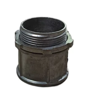 CONECTOR EMT 1 1/2" C/TORNILLO