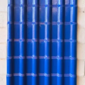 LAMINA PVC MIL TEJAS AZUL/BLANCO 1,5mm x 3,72m AU: 0,84m (INC. KIT DE INST.)